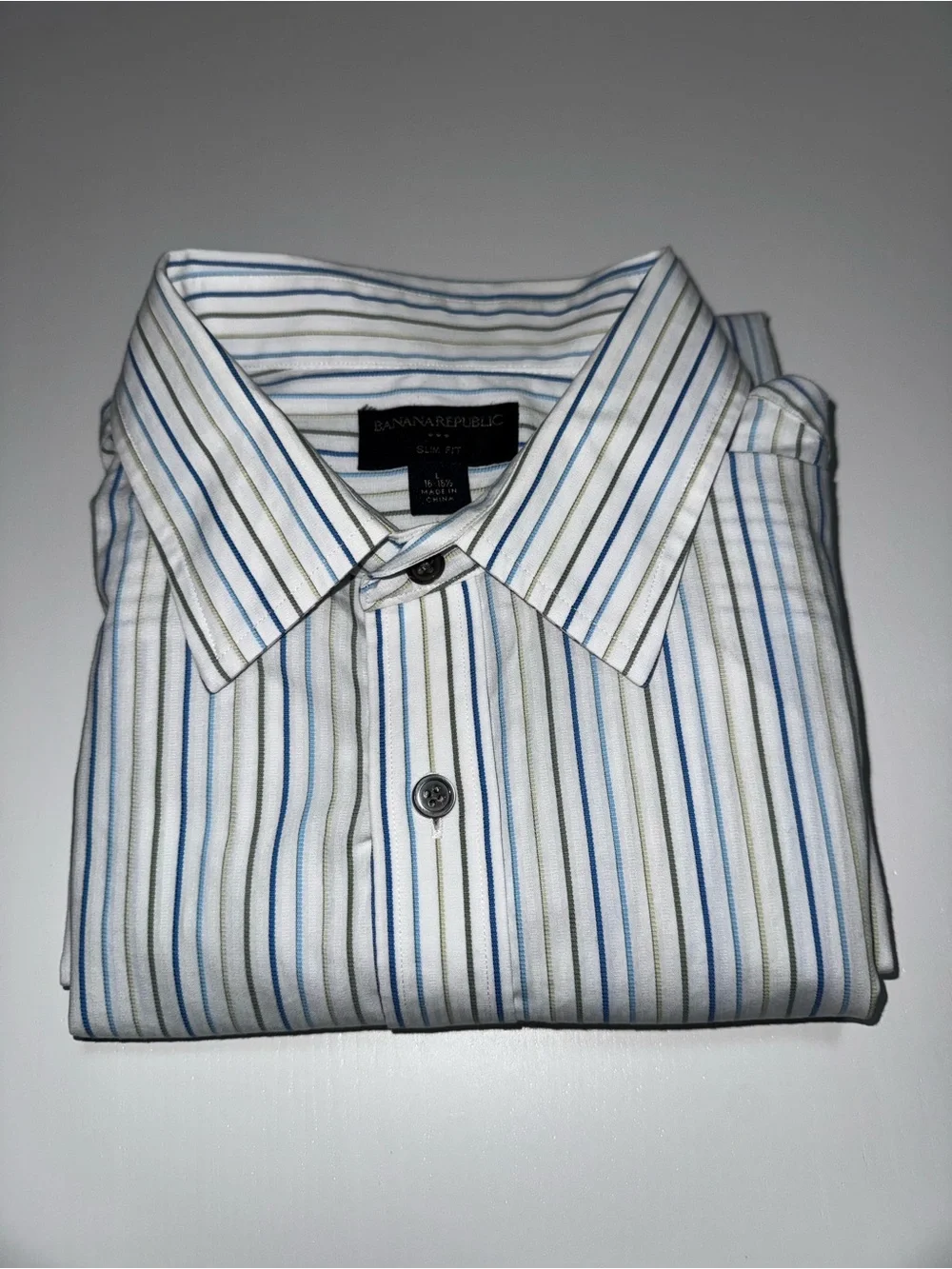 Banana Republic White Dress Shirt with Blue and Gray Stripes, 16-16,5 L